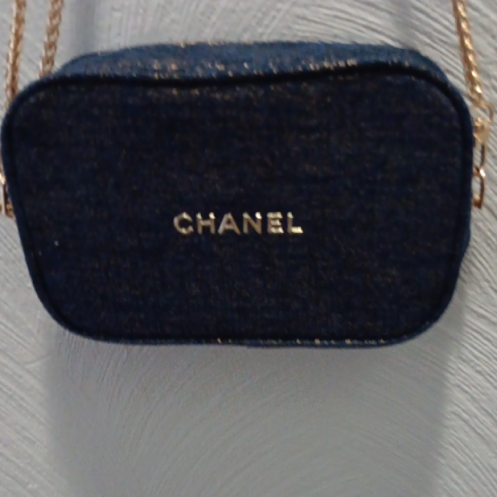 Chanel Navy Cosmetic Bag Turned Crossbody Bag with Unbranded Chain - Picture 3 of 10